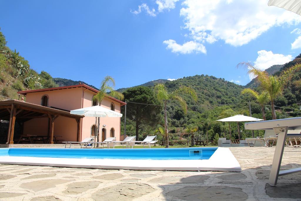 Profetina Village Мотта-Камастра Экстерьер фото