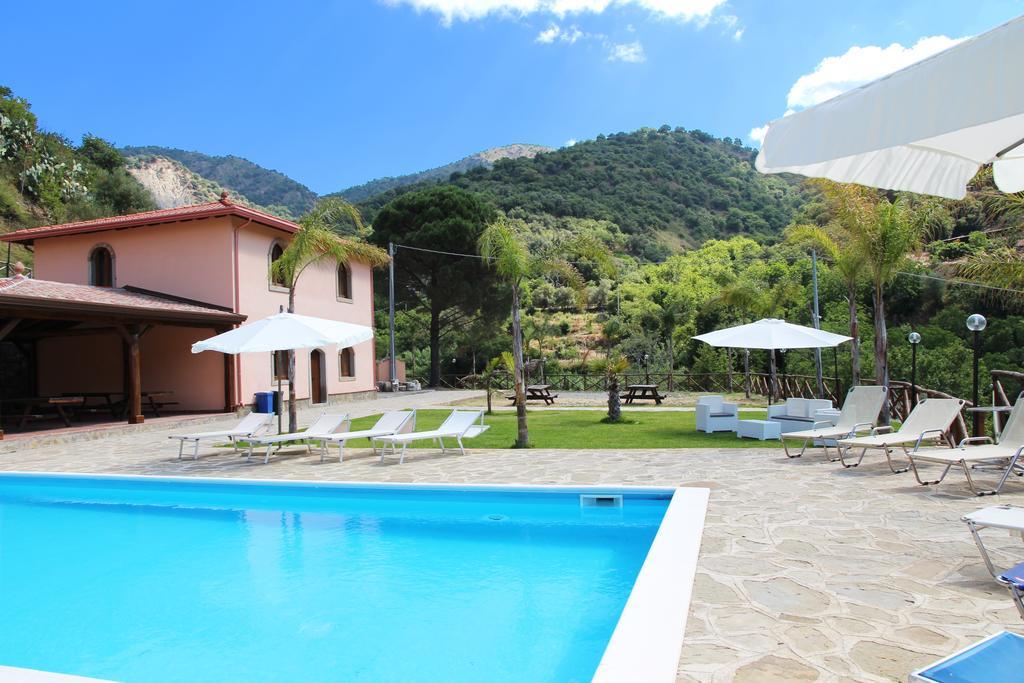 Profetina Village Мотта-Камастра Экстерьер фото